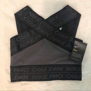 Nike Pro Sports Bra